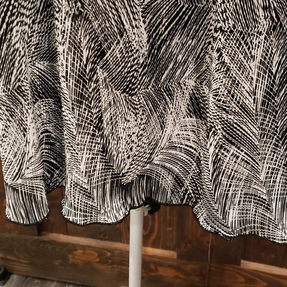 Only 9 - Picture 2 of 9